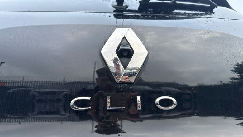 Renault Clio 1.0 TCe 90 Lutecia SE 5dr Petrol Hatchback